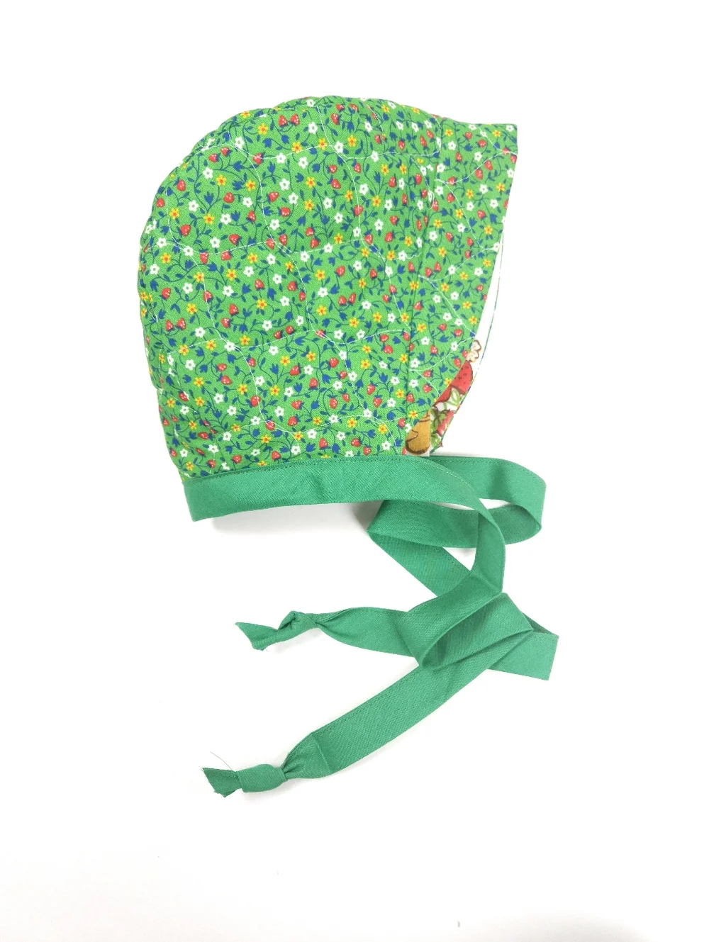 Upcycled Green Calico Quilted Baby Bonnet Reversible Strawberry Shortcake 6-12 M - Picture 9 of 10